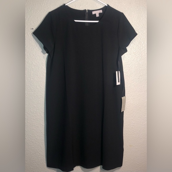 Chelsea28 Dresses & Skirts - CHELSEA 28 Medium Size Dress N.W.T. Solid Black Short Sleeve